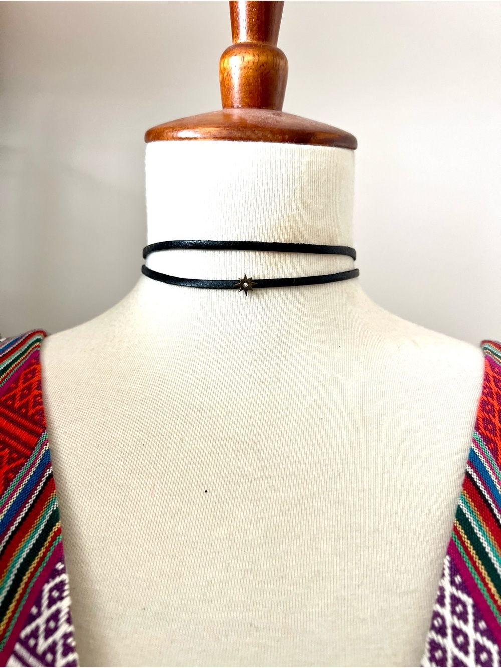 Jennifer Zeuner Ivy choker with Star Accent